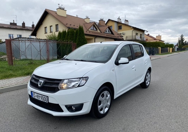 Dacia Sandero cena 29900 przebieg: 58000, rok produkcji 2016 z Rzeszów małe 106